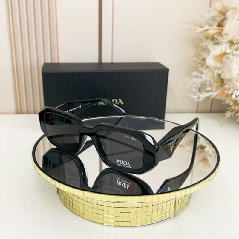 Óculos Prada PR 17WS Preto