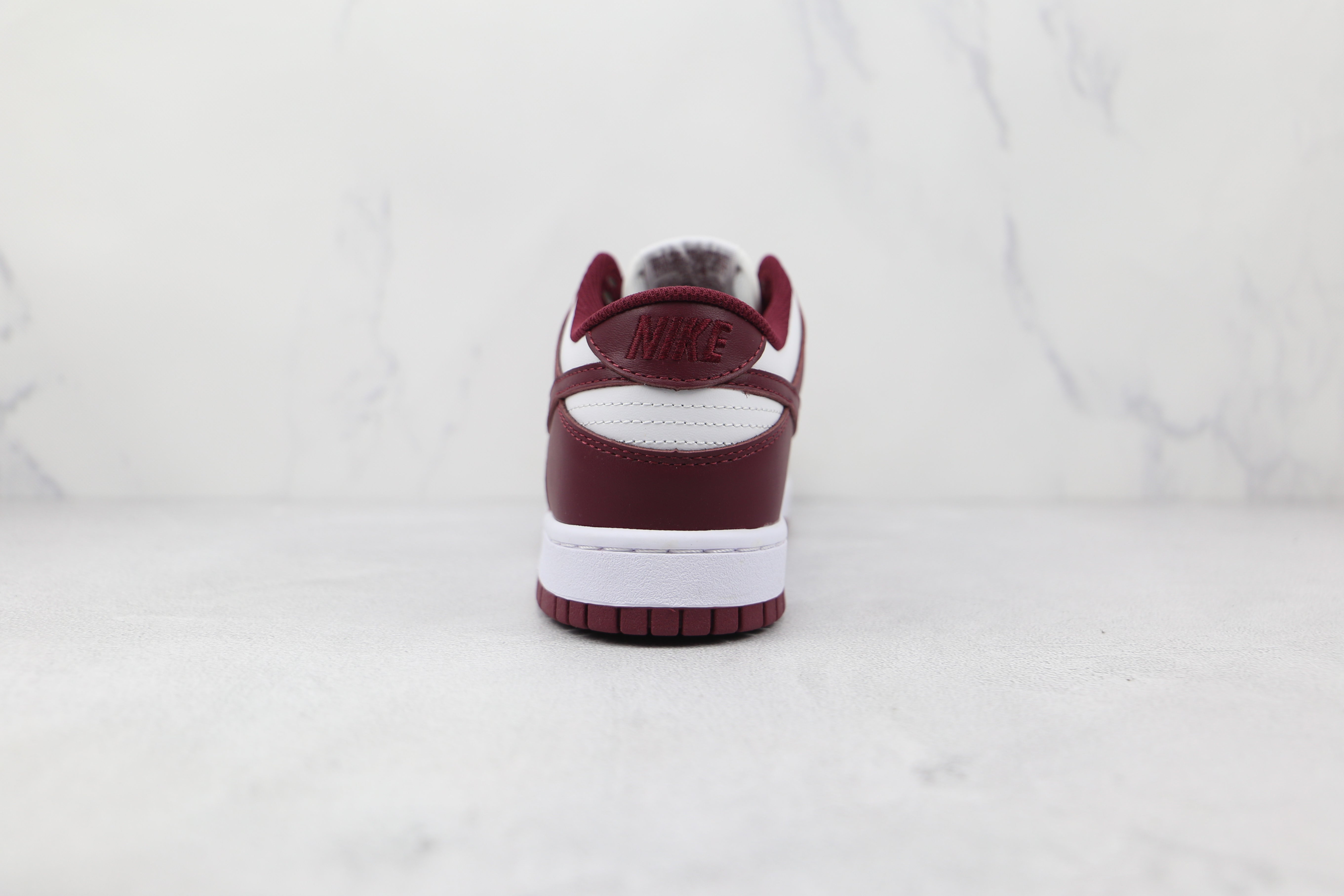 Nike Dunk Low Bordeaux