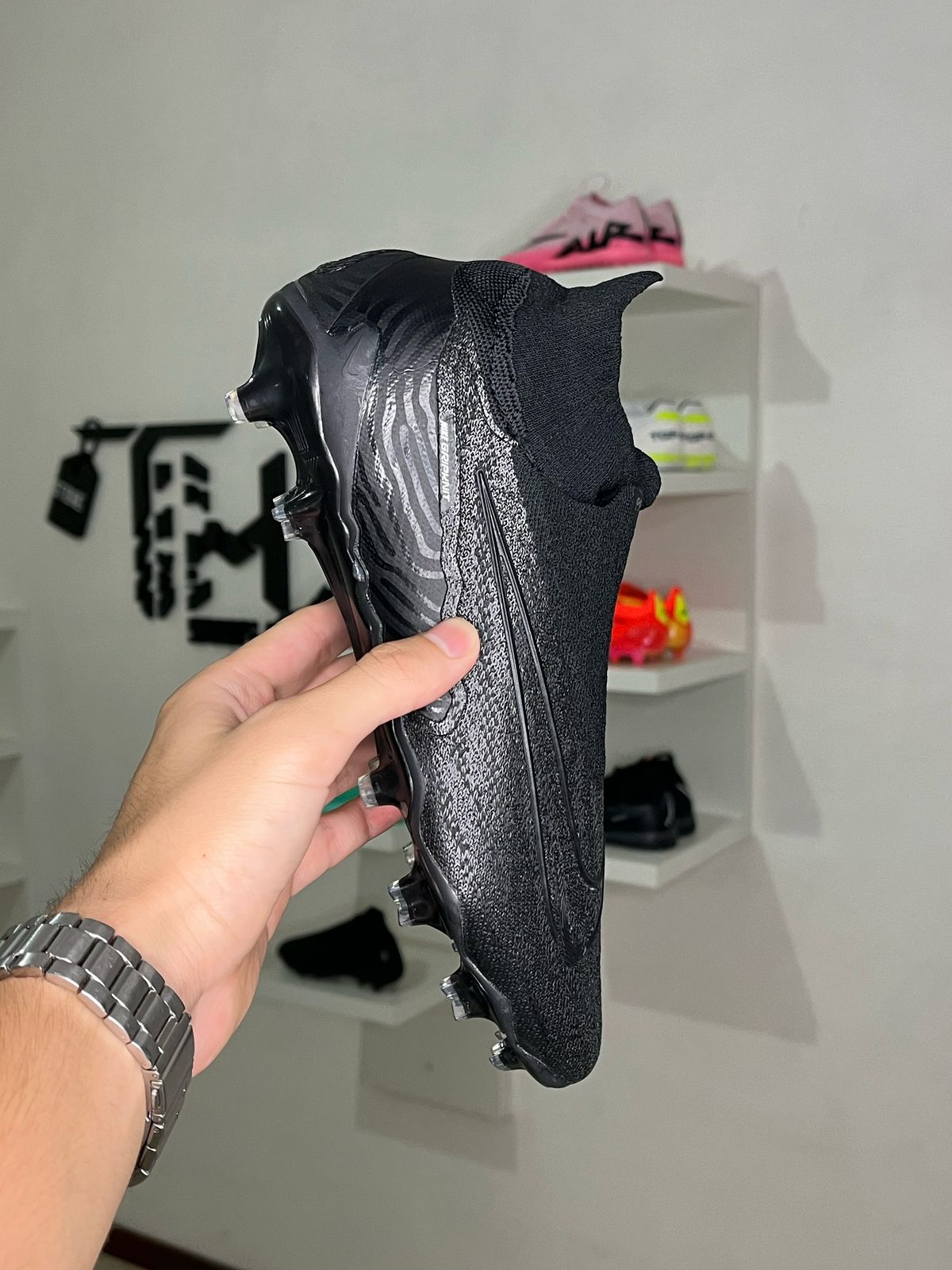 Chuteira Nike Phantom GX Elite Campo (PRONTA ENTREGA)