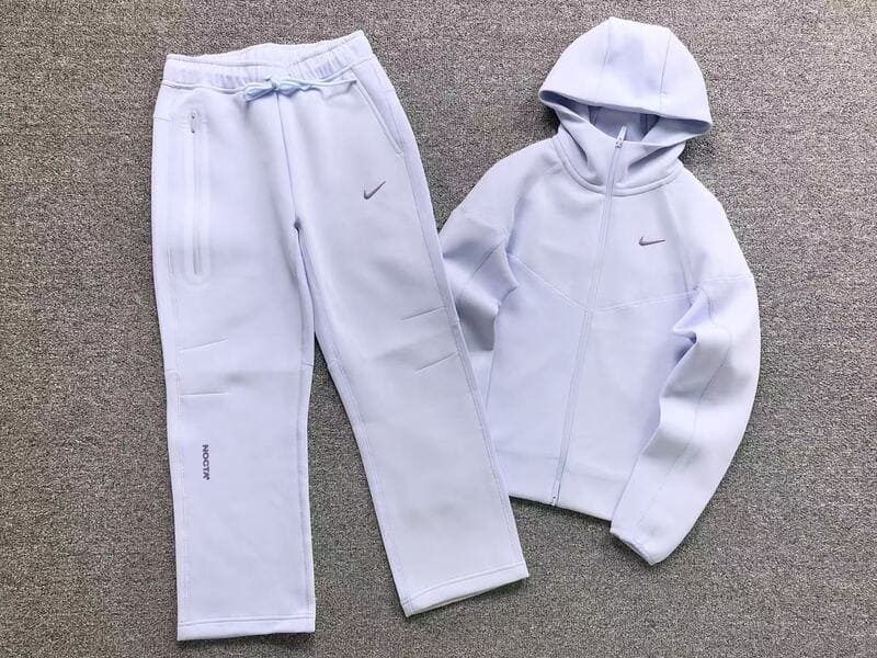 Conjunto Nike x NOCTA Tech Fleece Palest Purple
