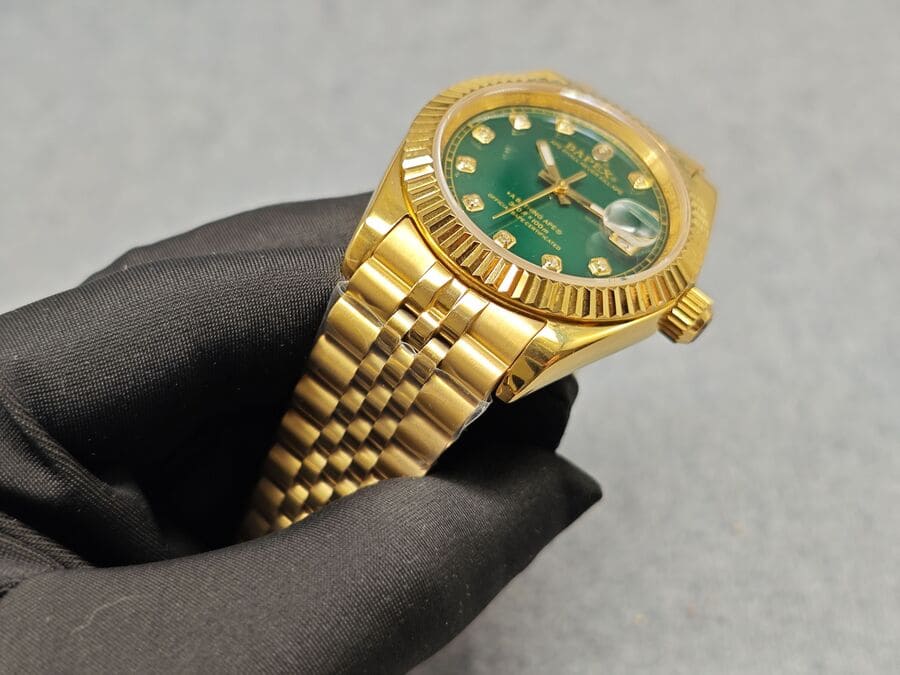 Relógio BAPE Type 6 BAPEX Dourado