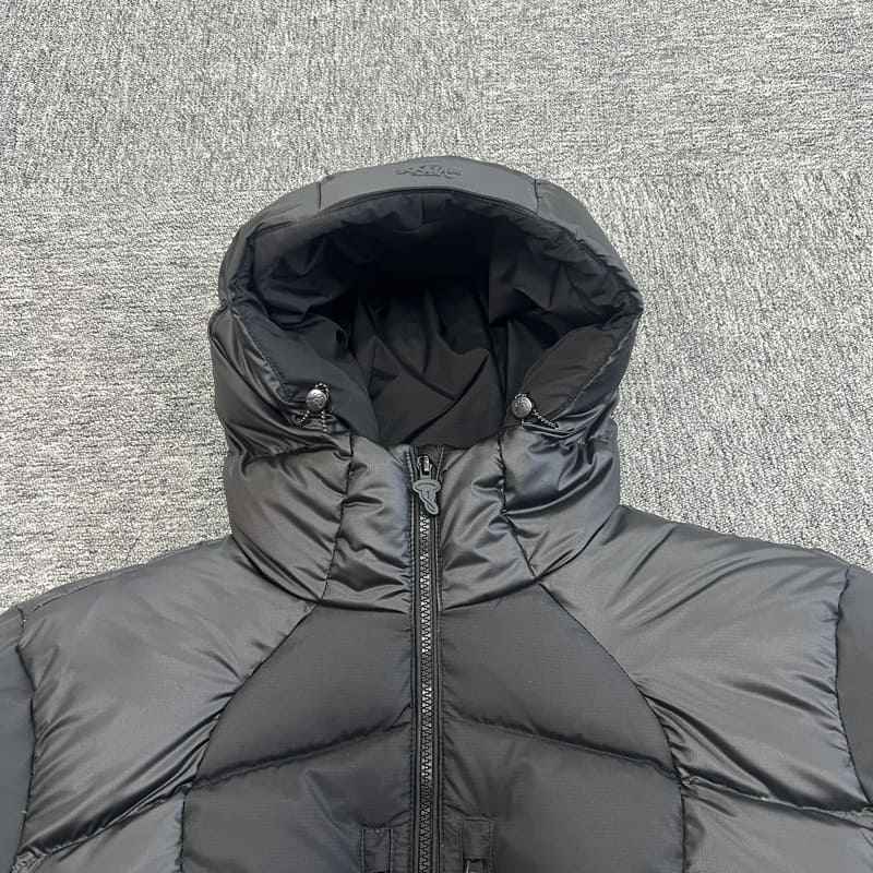 Jaqueta Puffer Synaworld Logo Wave Preta