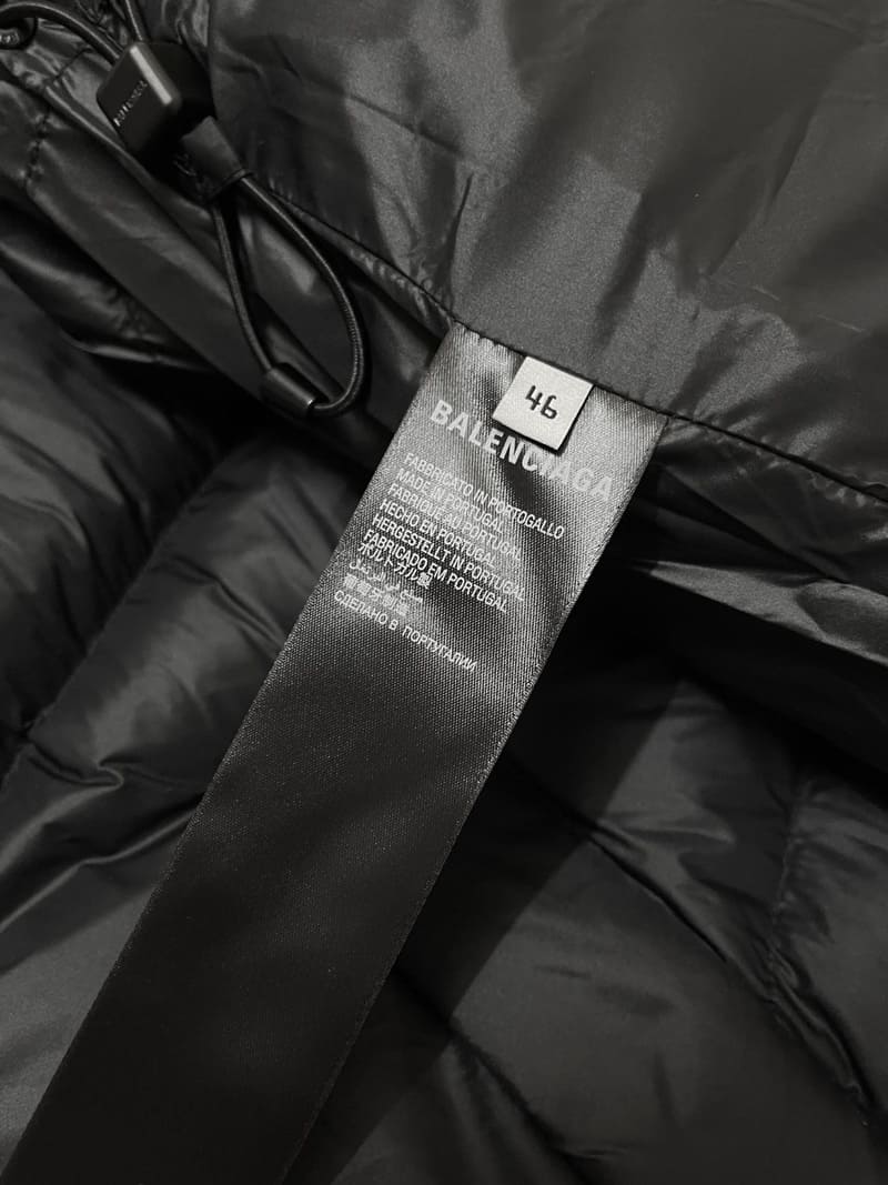 Jaqueta Puffer Balenciaga 3B Sports Icon Preto