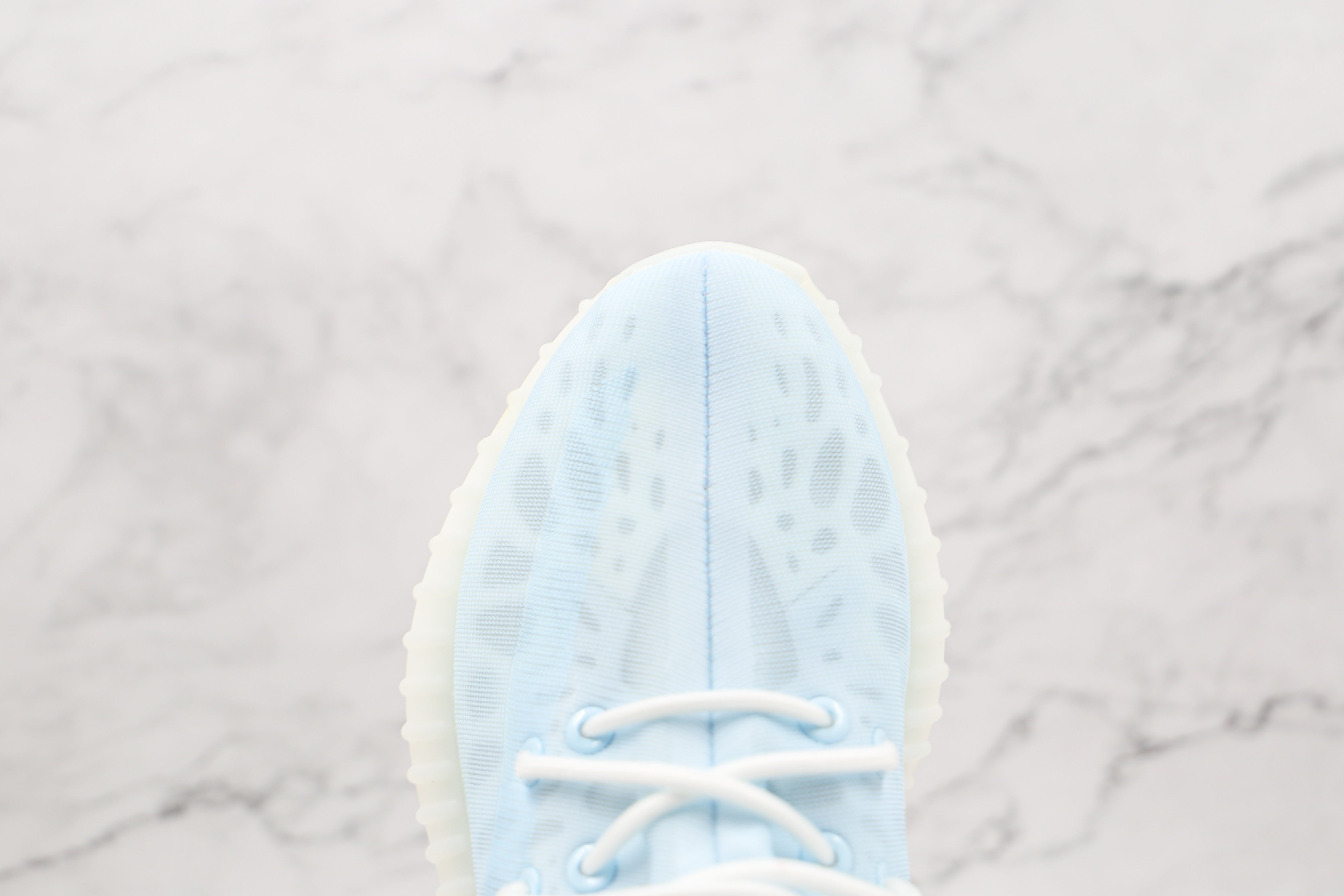 Adidas Yeezy Boost 350 V2 Mono Ice