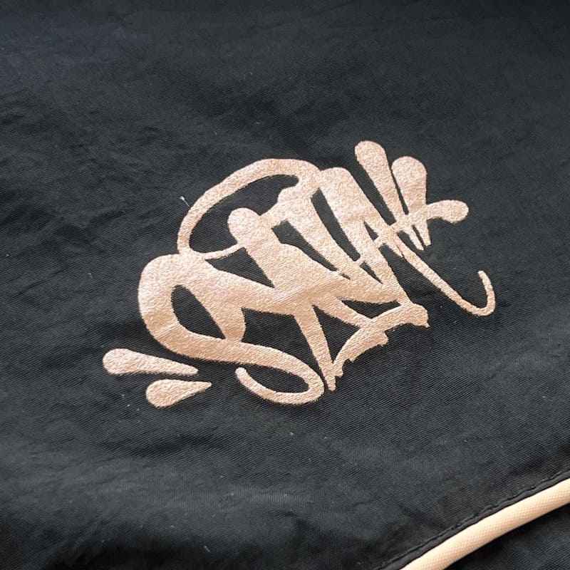 Conjunto Synaworld 'Syna Logo' Shell Rose/Gold